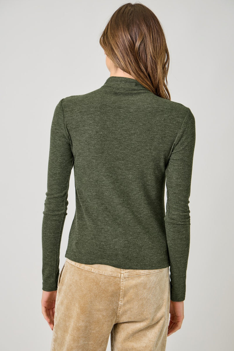 MockNeckKnit