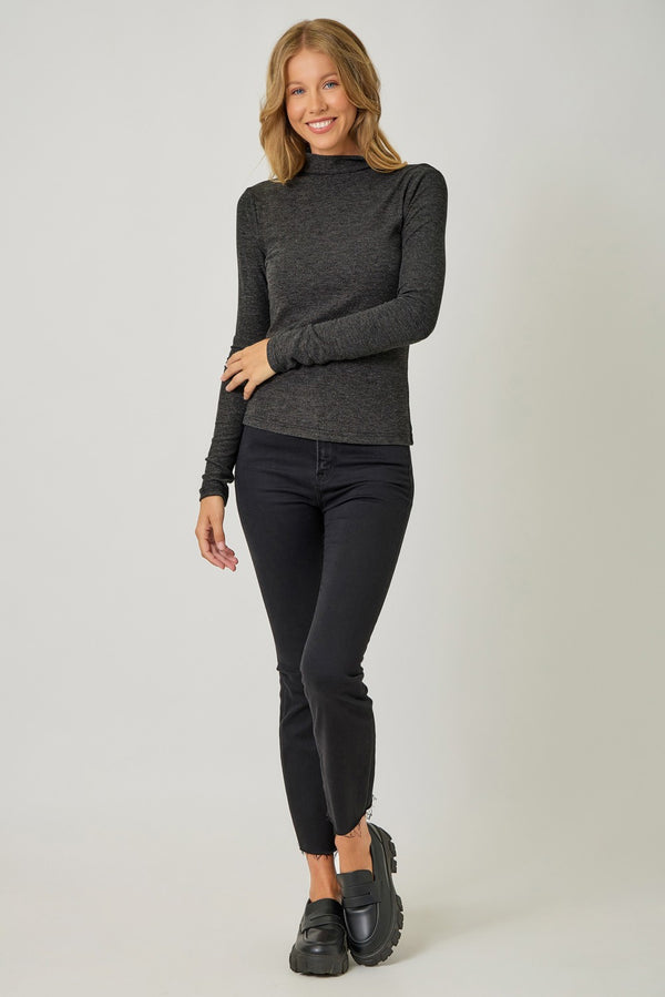 MockNeckKnit