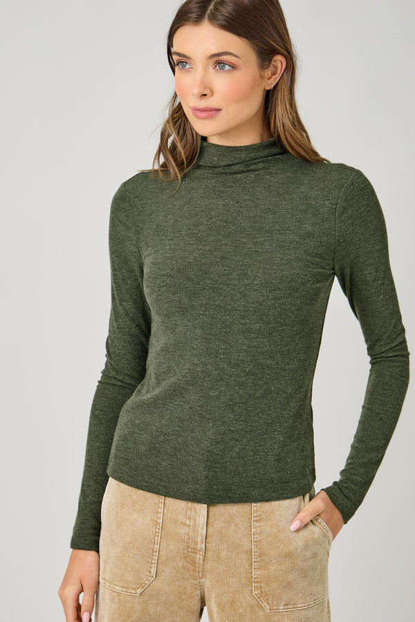 MockNeckKnit