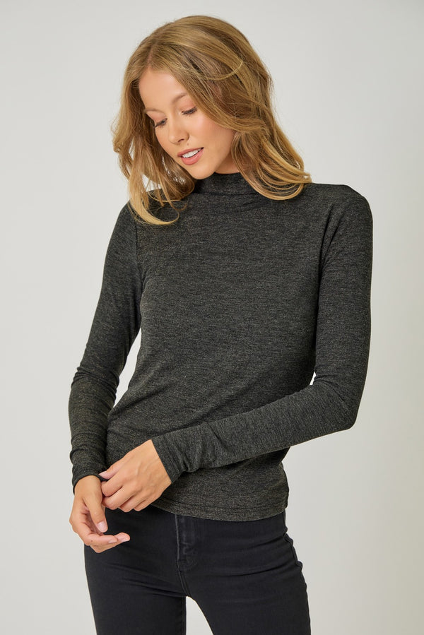MockNeckKnit