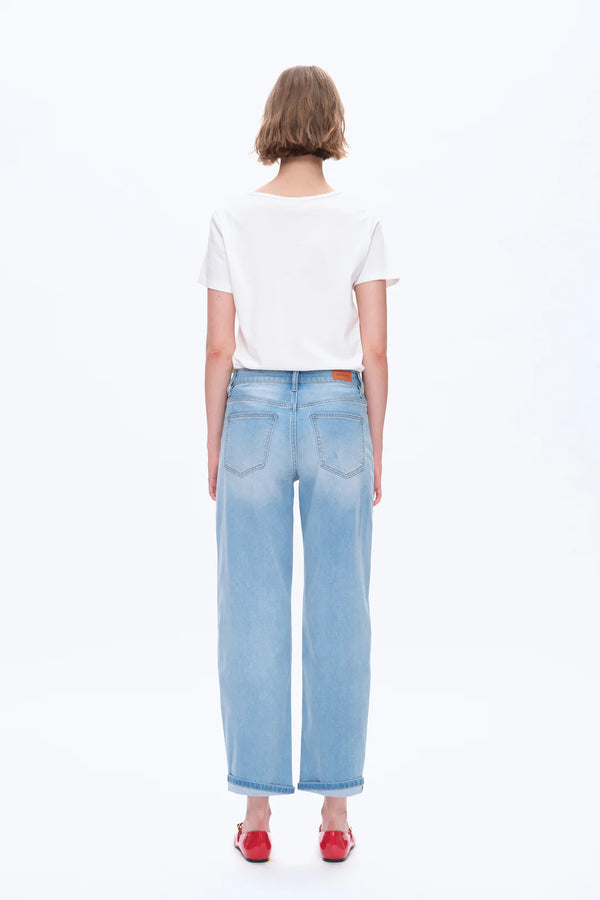 Mid Rise Rolled Leg Jeans