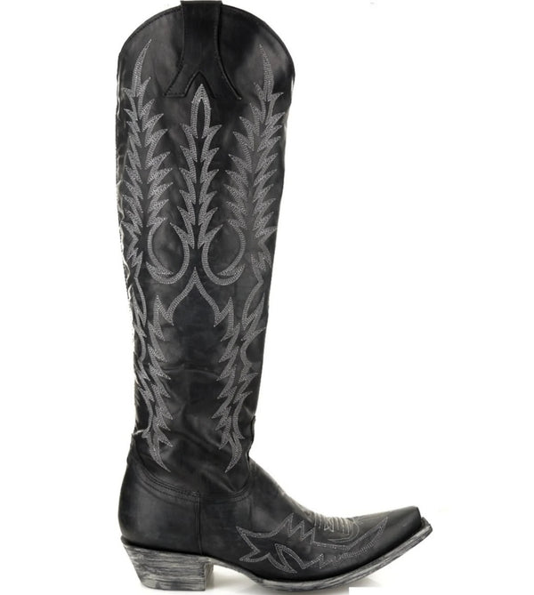 Mayra 18" Black