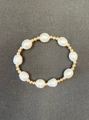Gaudy Pearl and Gold Bead Bracelet