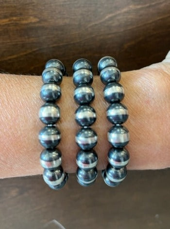 Navajo Pearl Bracelet